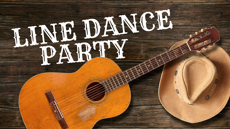 Eine Akustikgitarre und ein Cowboyhut ruhen auf einer hölzernen Fläche neben dem großen weißen Schriftzug "LINE DANCE PARTY", perfekt für Fans von veranstaltungen kyffhäuserkreis und unvergesslicher Erlebnisgastronomie.